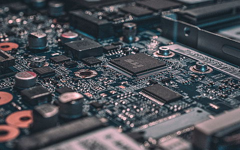 全球通信設(shè)備行業(yè)分析