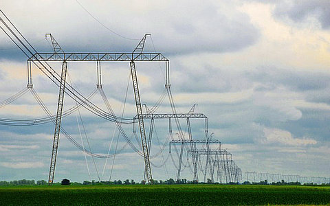 新能源和可再生能源發(fā)電裝機達4.3GW！山東濟南發(fā)布推進新型工業(yè)化加快建設工業(yè)強市三年行動計劃（2023-2025年）