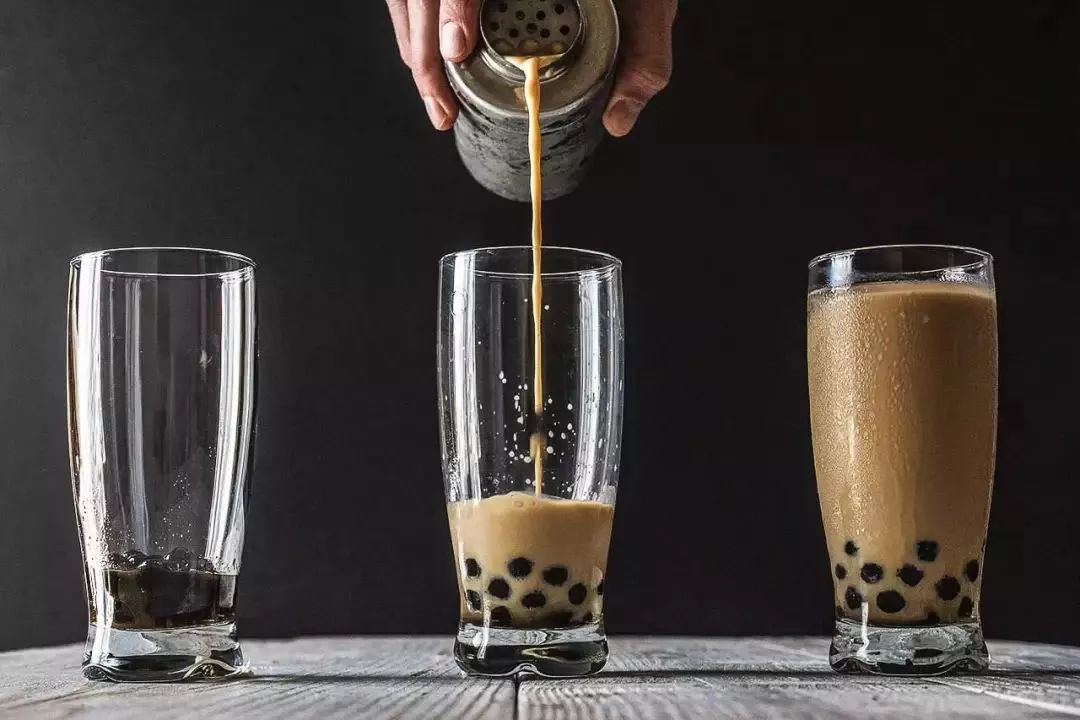 中國新茶飲行業(yè)發(fā)展機遇與挑戰(zhàn)