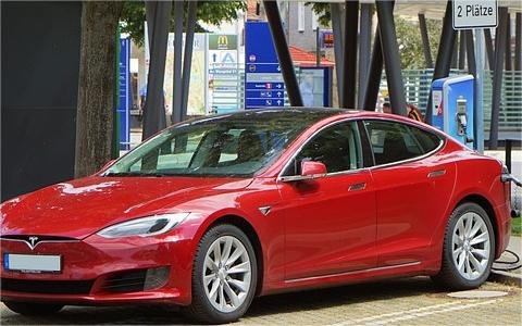 最高補貼100元/千瓦、3000元/車位，四川成都擬補貼充換電設施細則